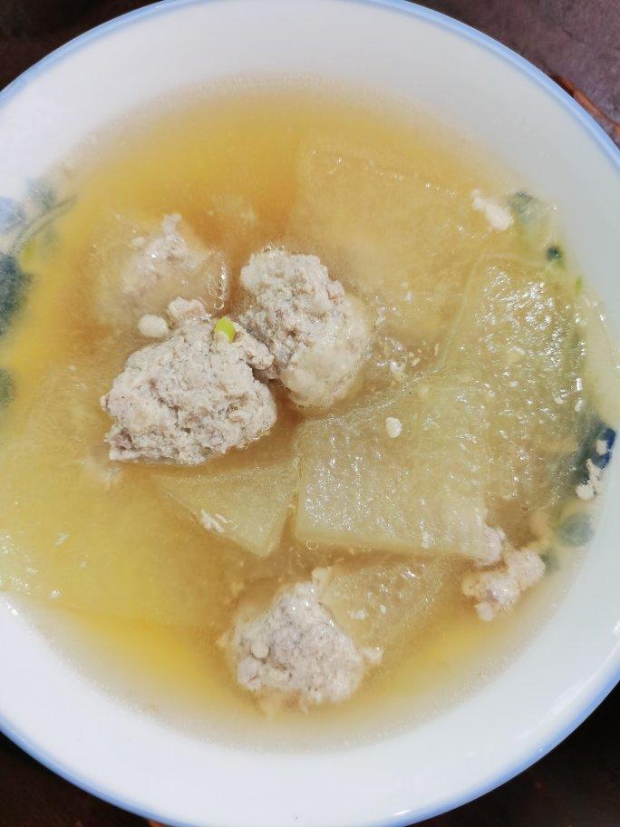 夏天不可错过的家常味--冬瓜丸子汤