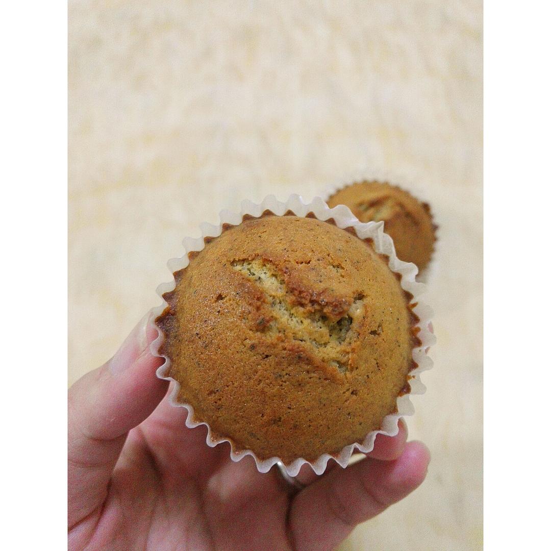 红茶柠香玛德琳