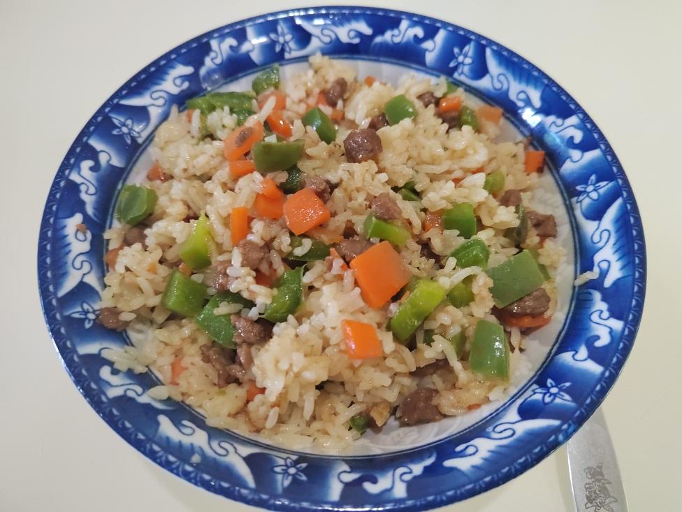 零厨艺：青椒牛肉炒饭