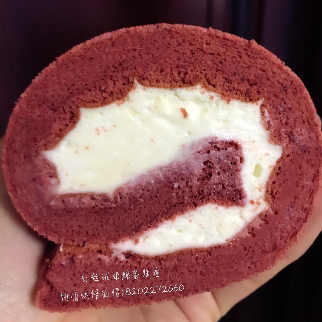 红丝绒蛋糕卷