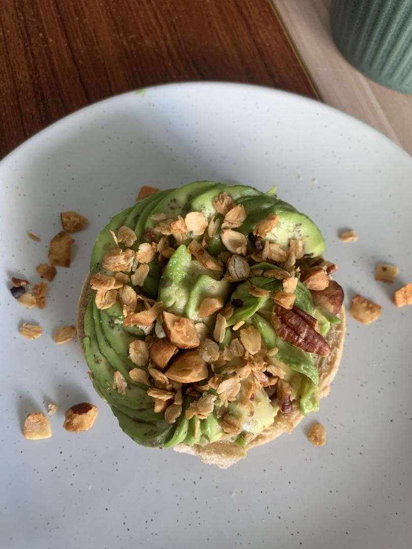 超级好吃的牛油果贝果