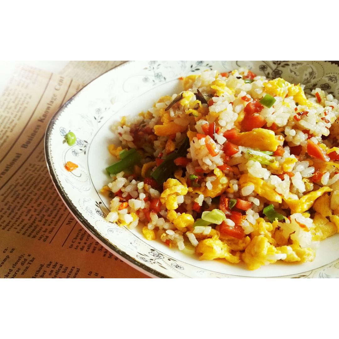 家常蛋炒饭