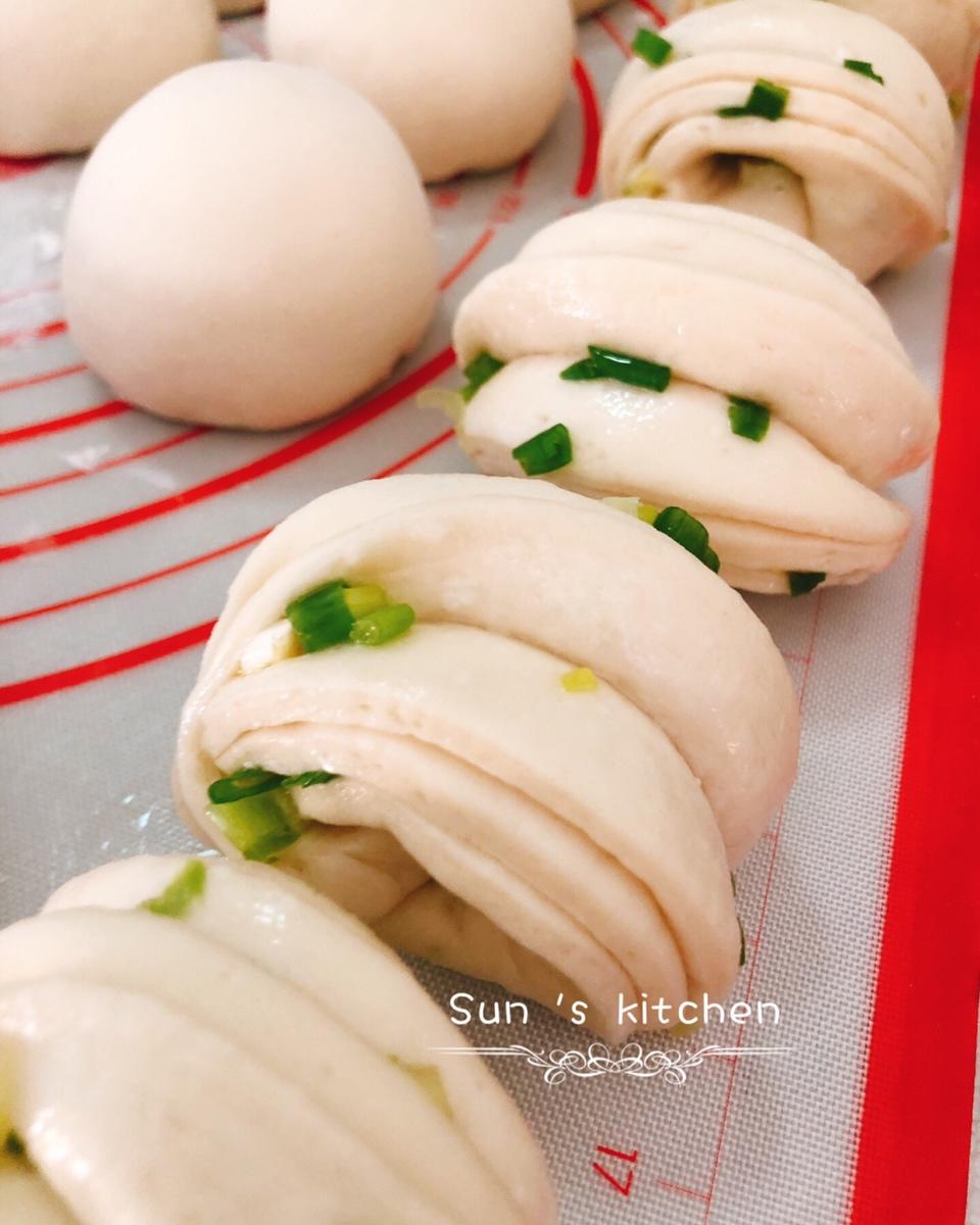 葱油花卷 Steamed Roll