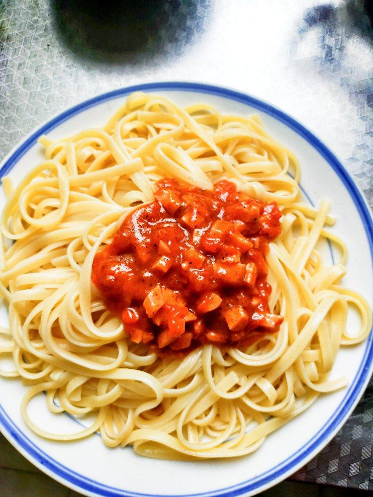 传统肉酱意大利面的家庭做法