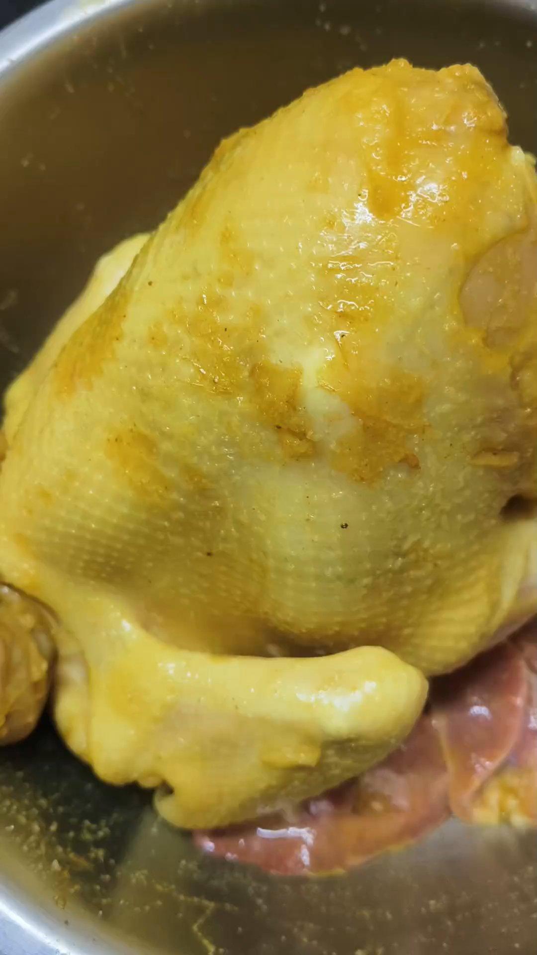 电饭锅盐焗鸡的做法 步骤9