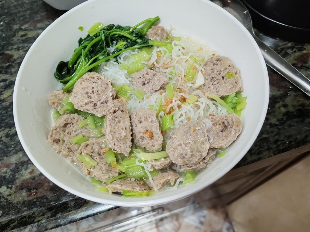 潮汕牛肉丸汤河粉