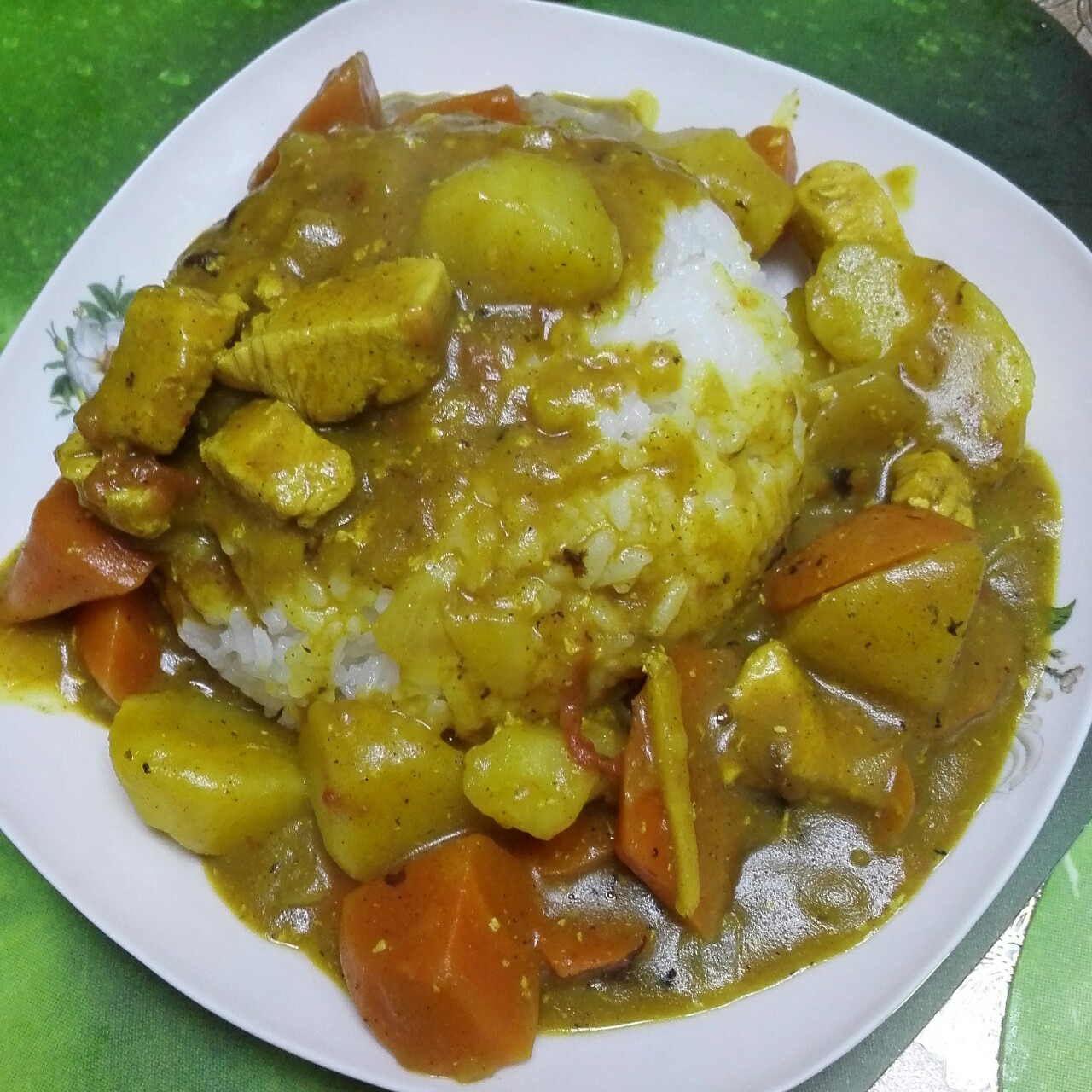 咖喱鸡饭