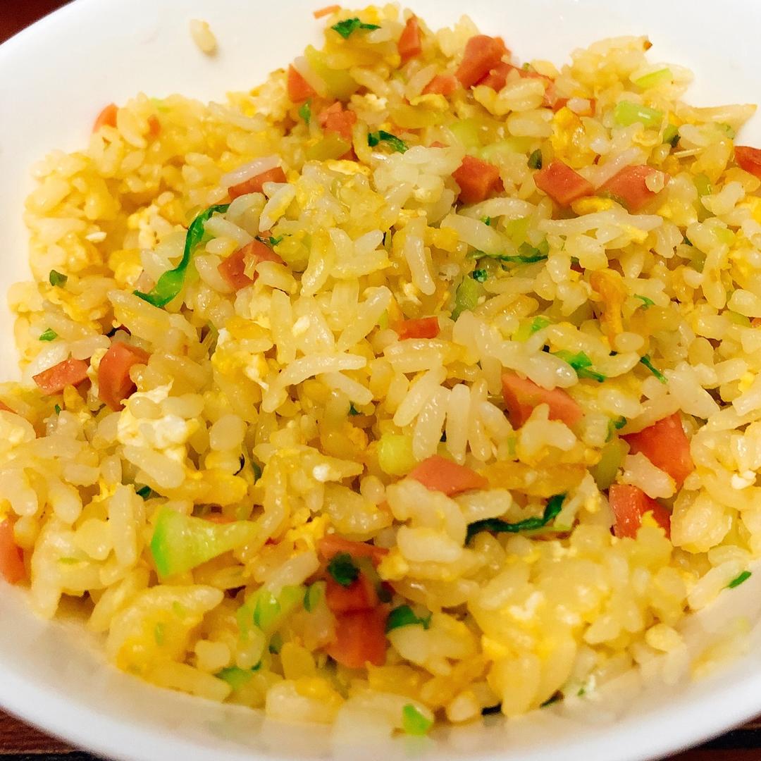 家常蛋炒饭