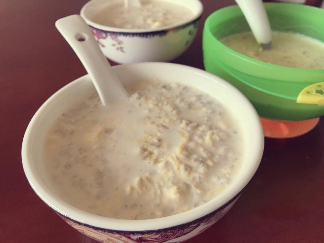 牛奶鸡蛋燕麦