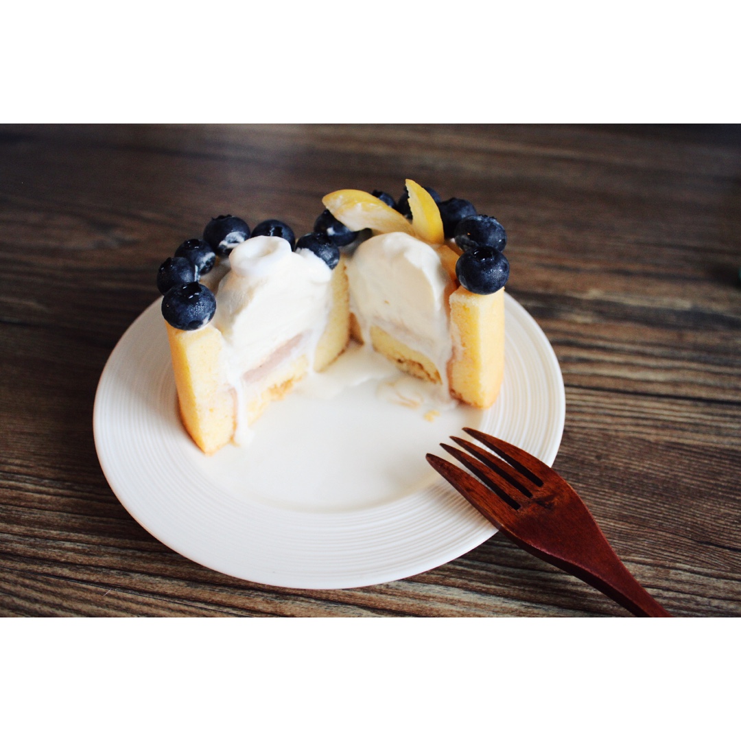 双重莓果蛋糕杯(蔓越莓&树莓)