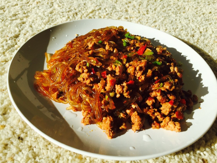 蚂蚁上树