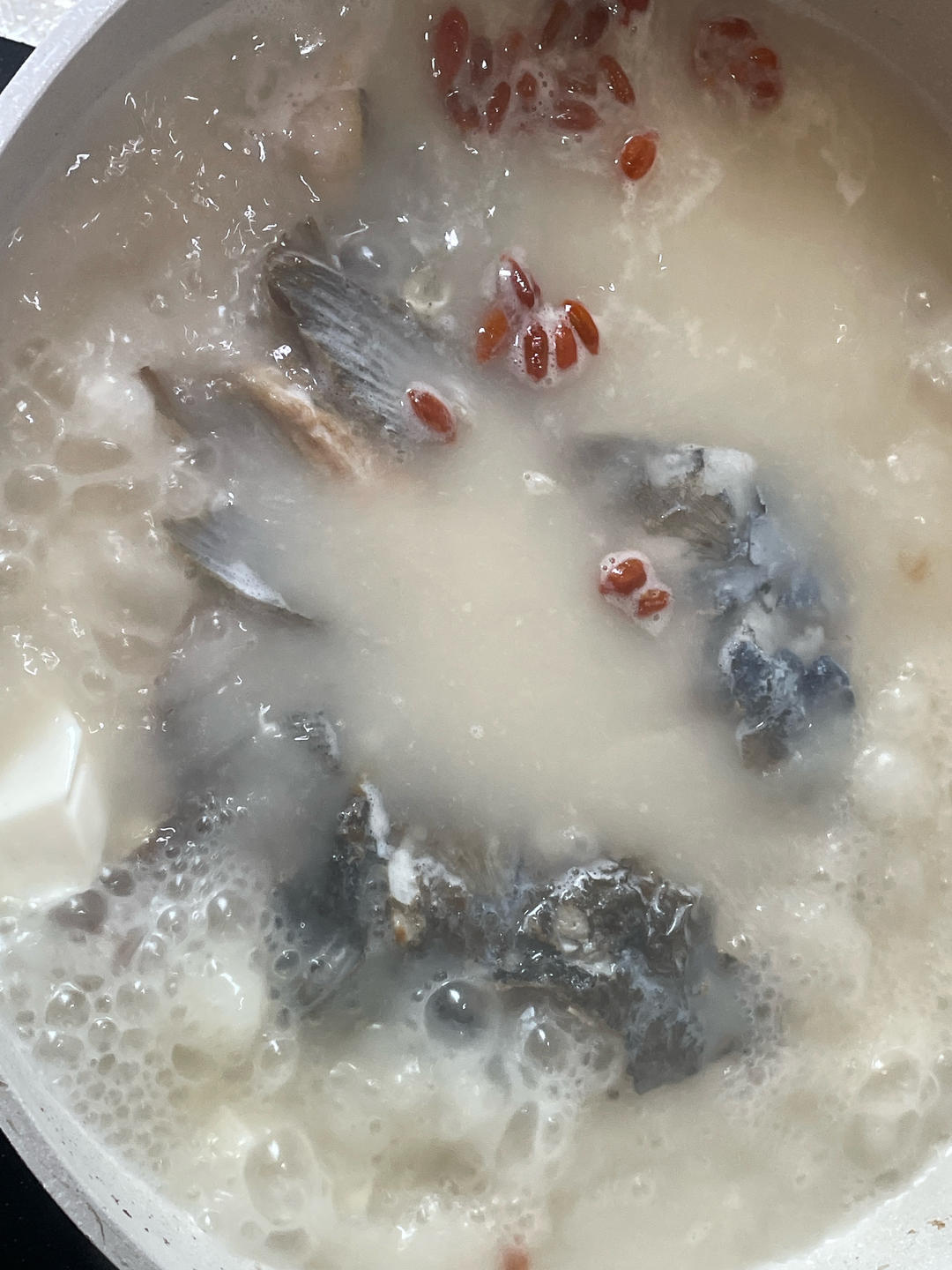 鱼头豆腐汤