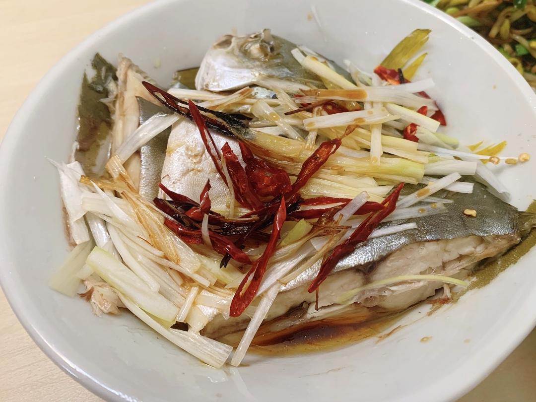 清蒸鲳鱼