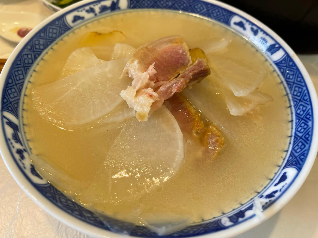 咸肉焖萝卜（原汁原味）