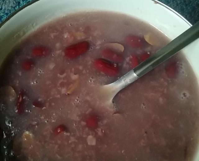 红豆薏米红枣粥的做法