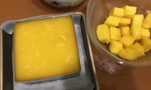 芒果慕斯蛋糕（无糖）的做法 步骤7