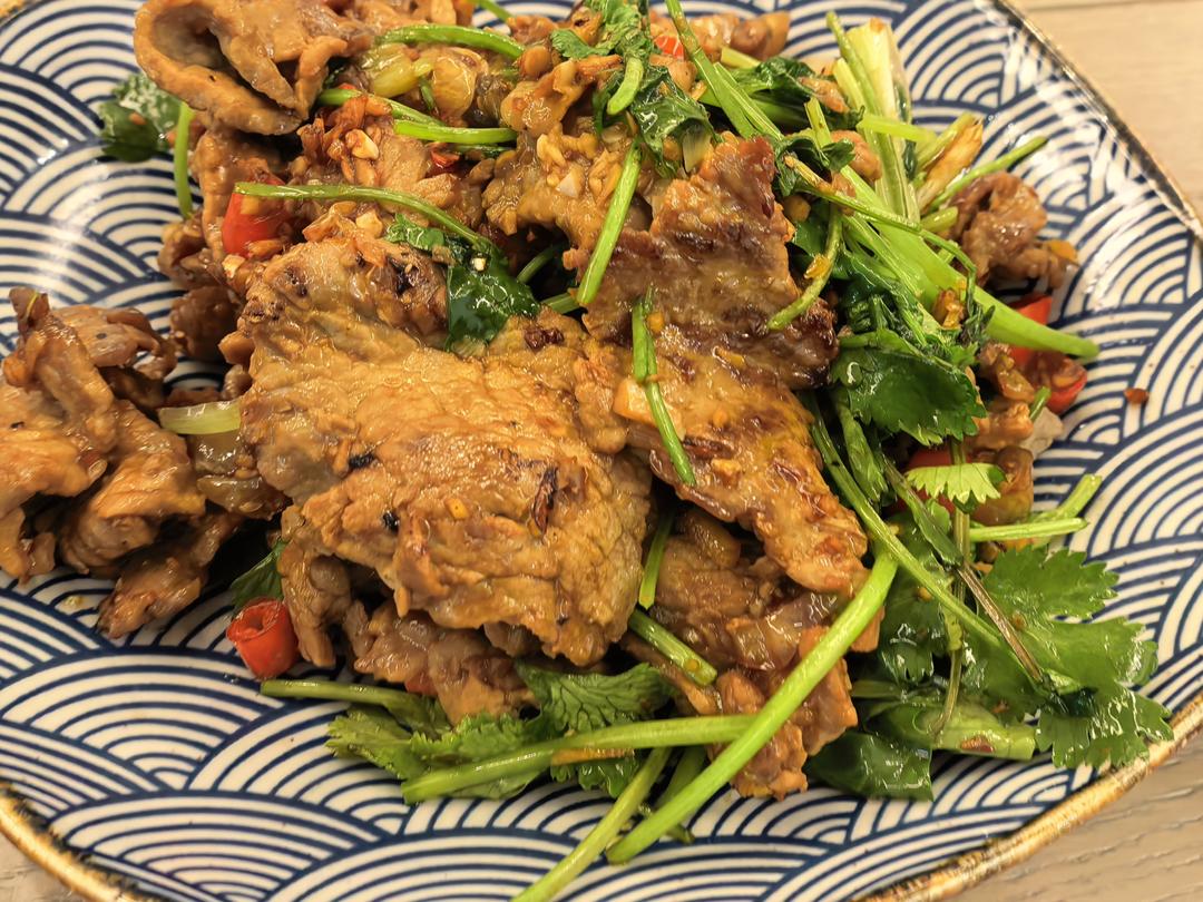 香菜炒牛肉