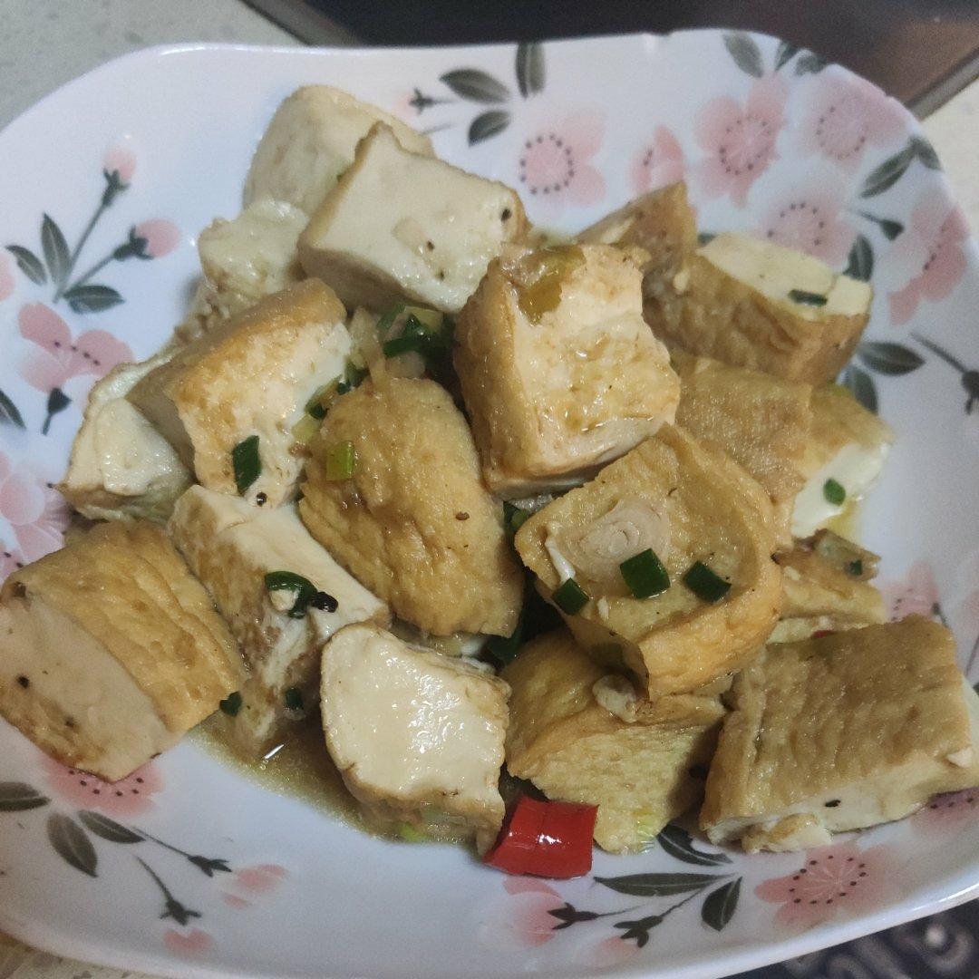 家常小葱豆腐