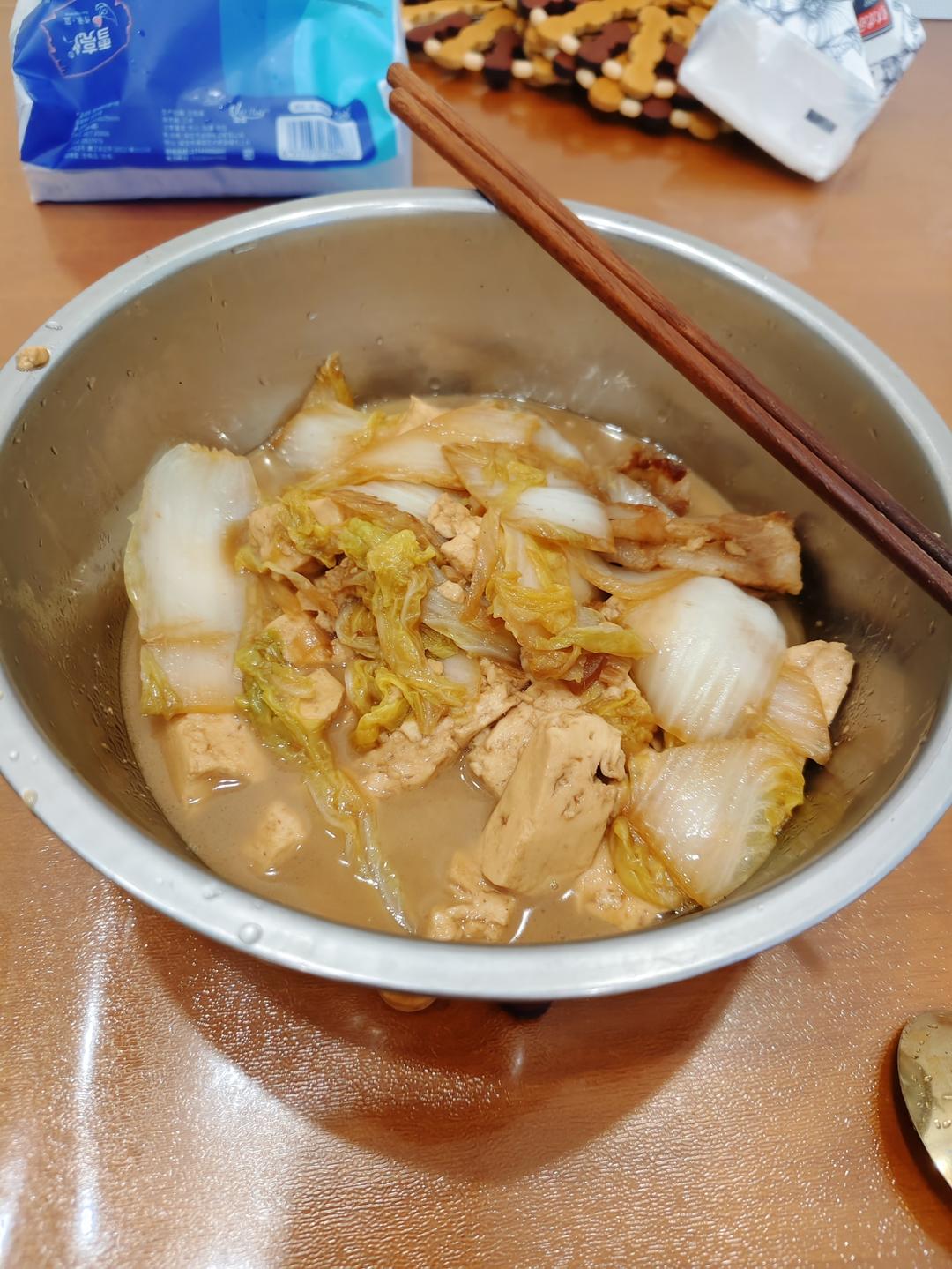 冬季最爱的家常菜！大白菜炖大豆腐或干豆腐