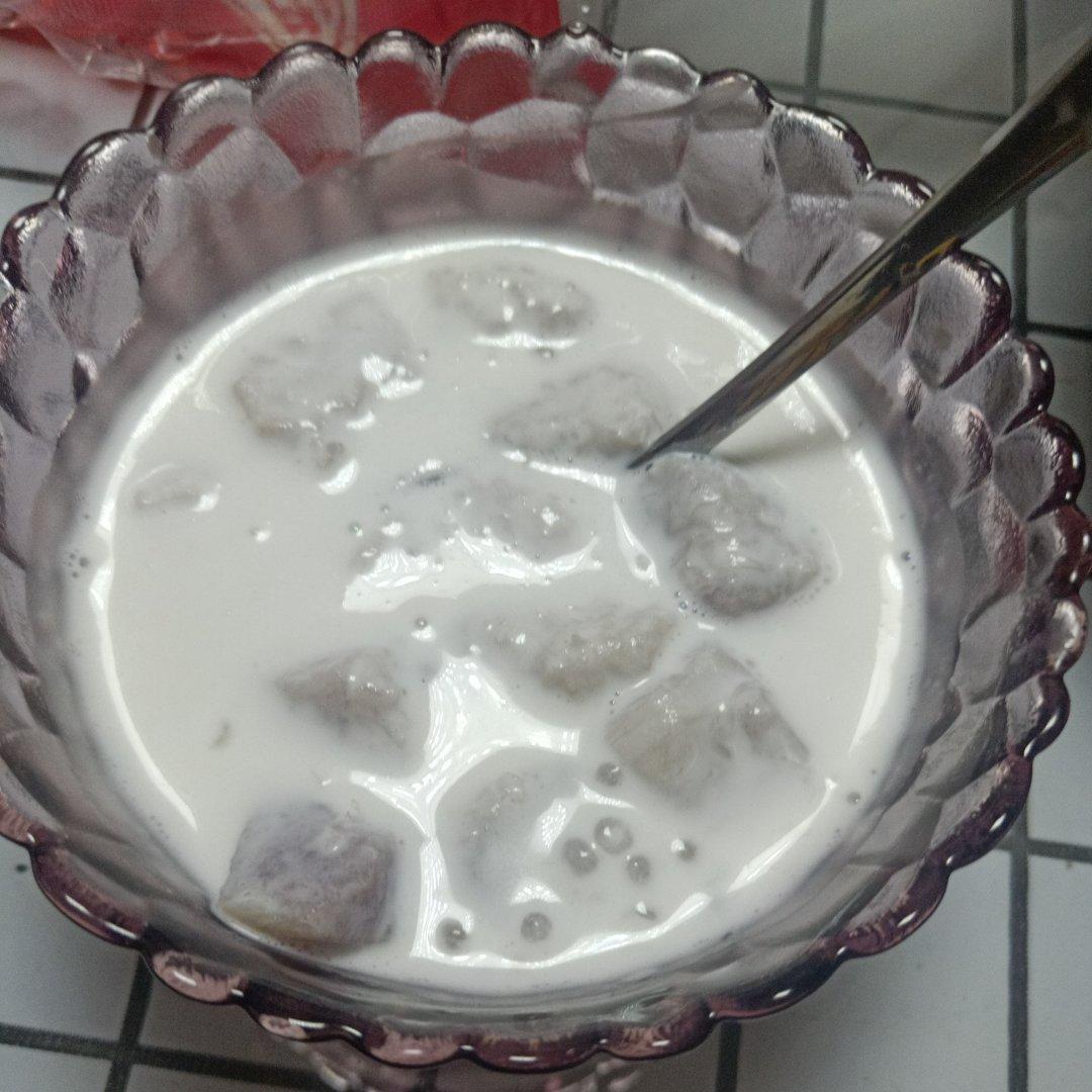 香芋西米椰汁糖水，冬天里的一碗温暖