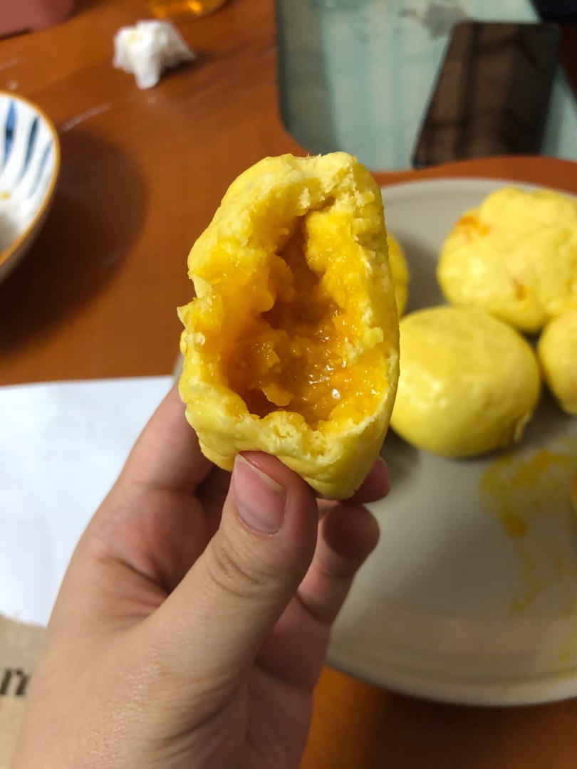 简版蛋黄流沙包