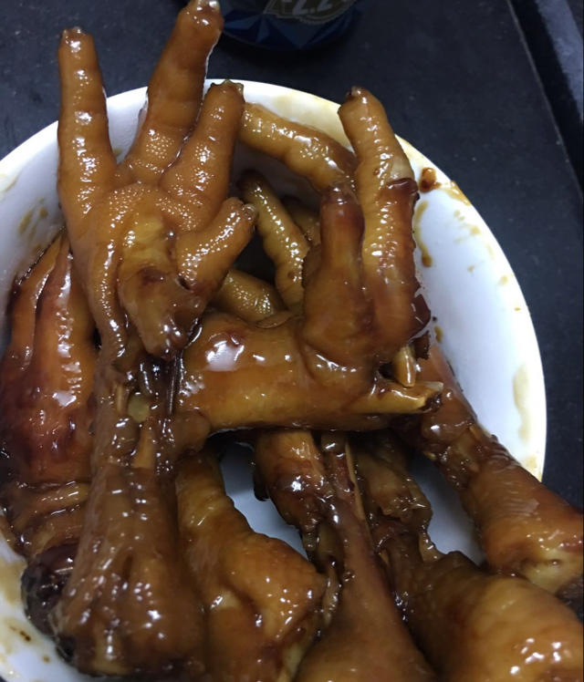 香辣烧鸡爪