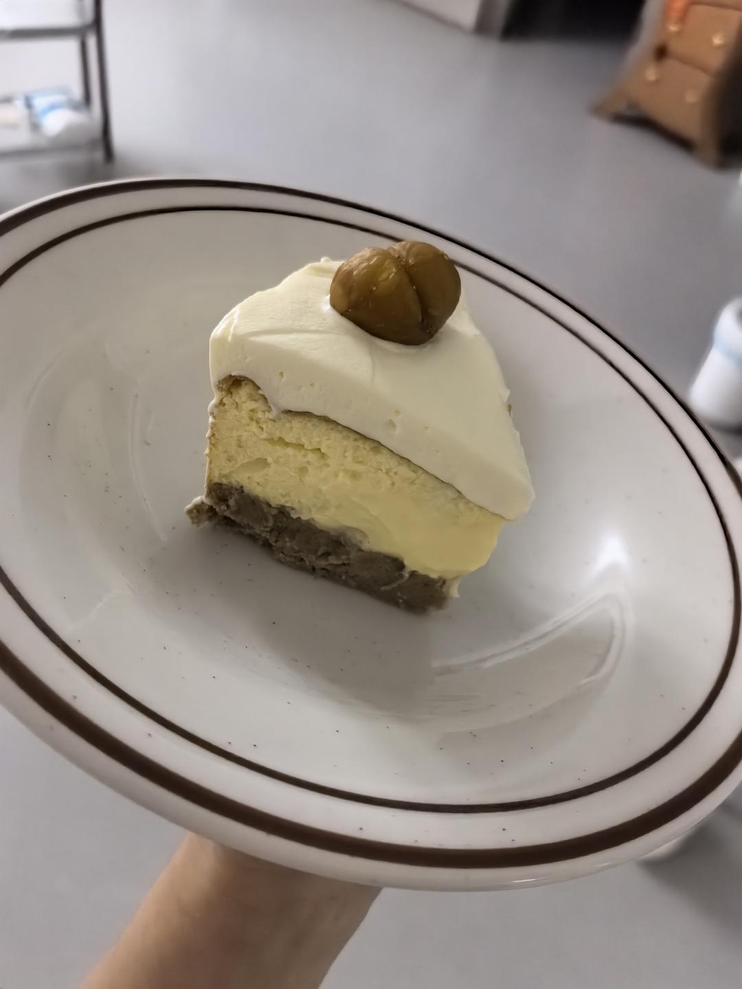 栗子巴斯克蛋糕