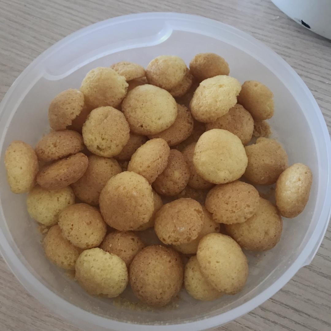 鸡蛋小饼干