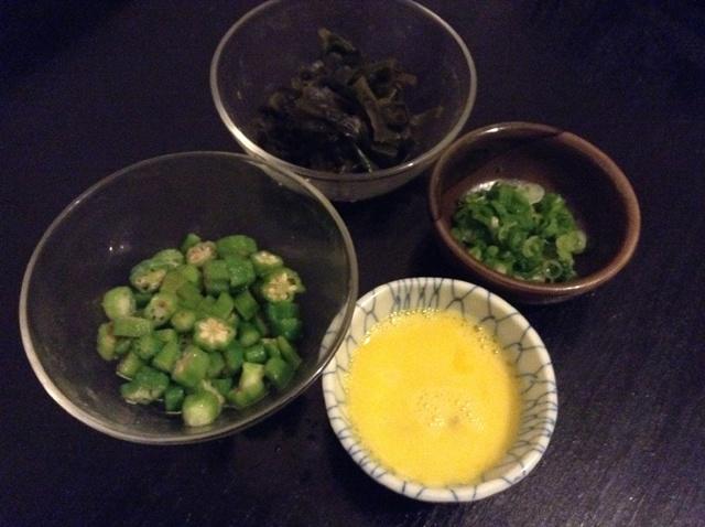 秋葵海带芽蛋汤的做法 步骤1