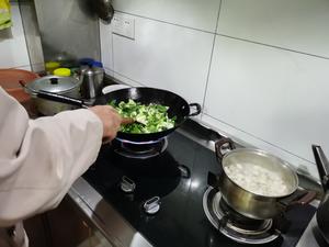 老上海的铁锅菜饭的做法 步骤3