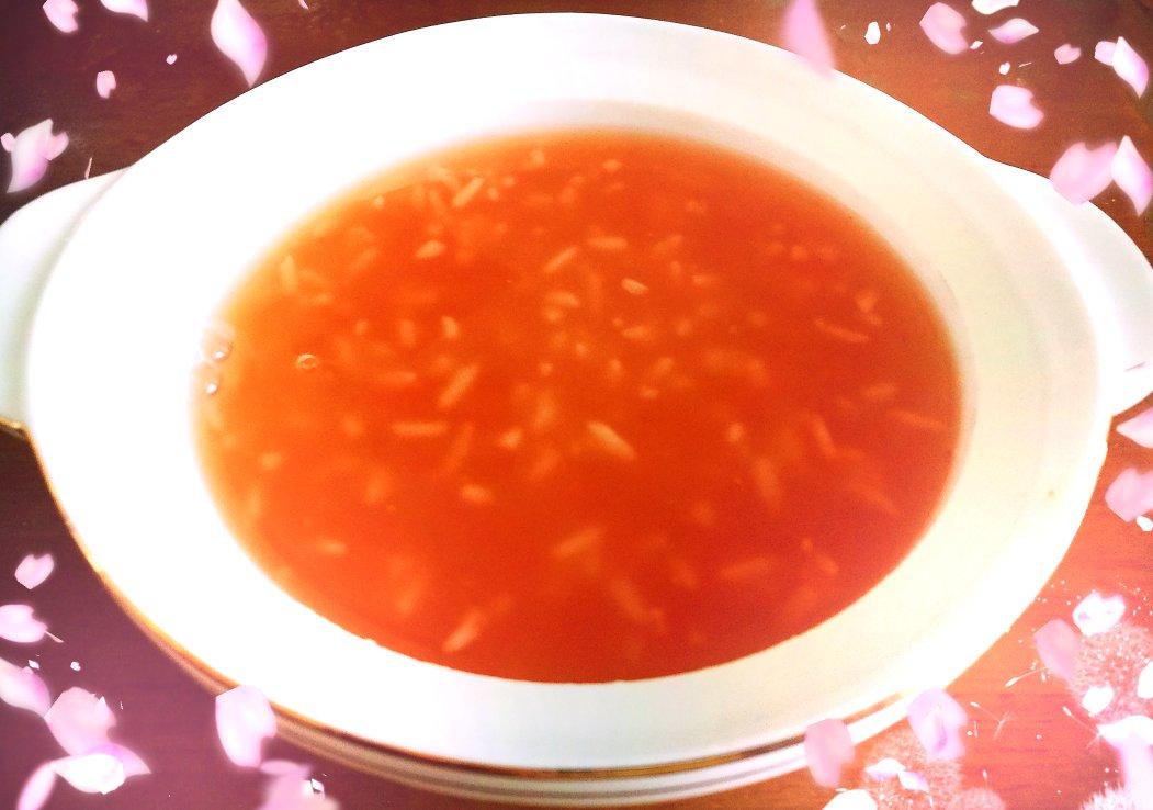 (我有没写错字?) 用料:米酒,水,山楂糕,冰糖,玉米淀粉.