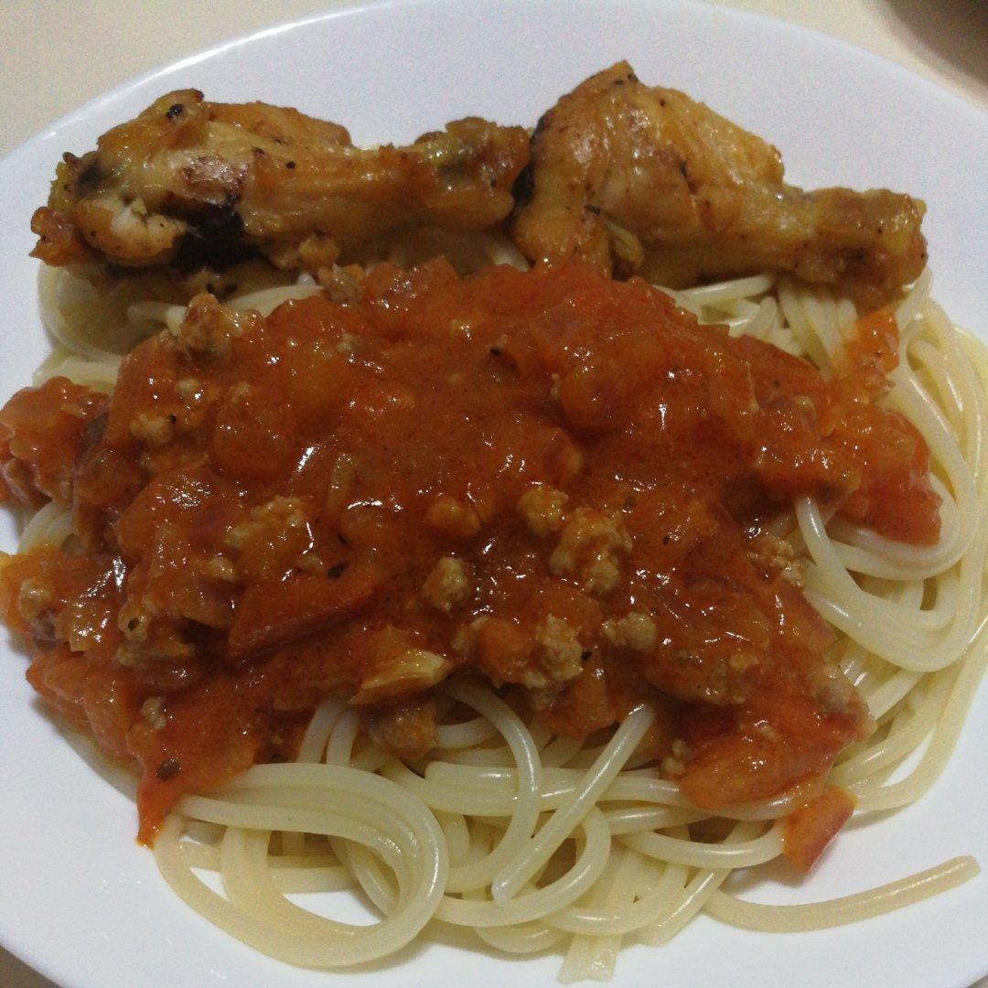 （完胜必胜客的）番茄肉酱意大利面～