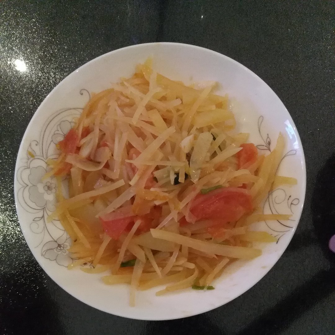 土豆炒西红柿