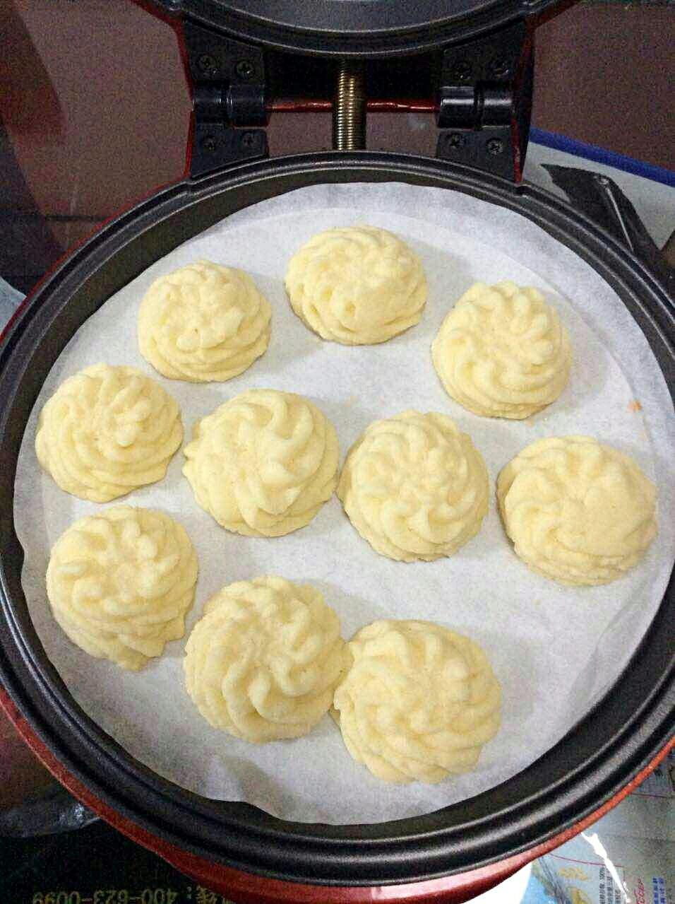 一抿即化酥到掉渣的珍妮曲奇云顶小花/烘焙视频饼干篇1