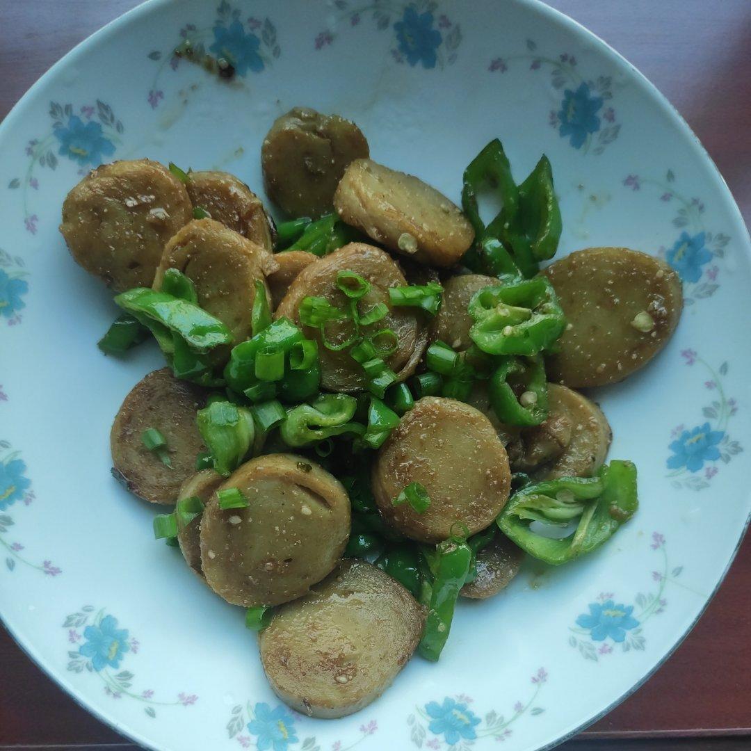 手把手教做孜然炒面筋（百吃不厌）动图图解