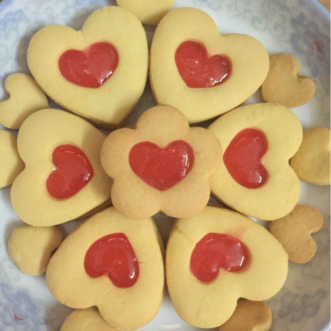 kiss_敏敏做的包涵着满满的爱---q糖爱心饼干