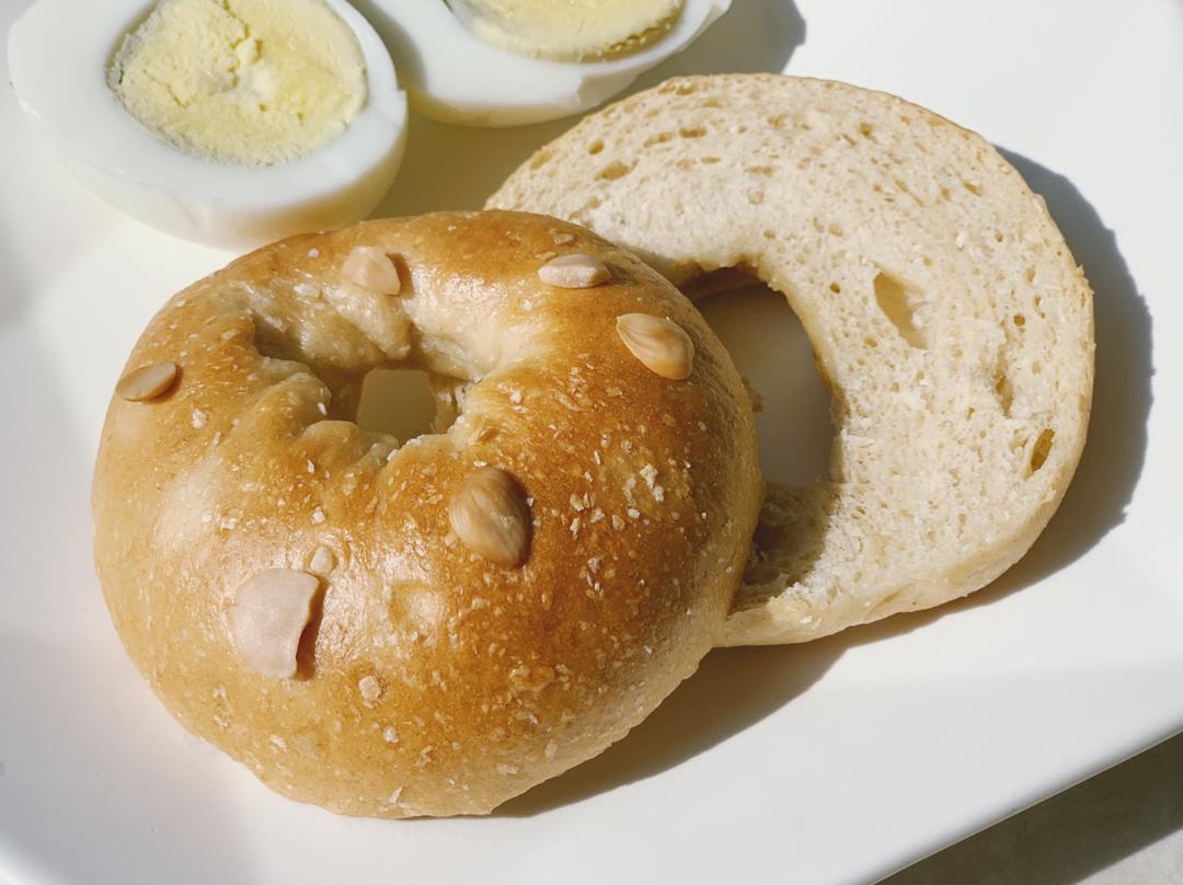 50%全麦葡萄干迷你贝果