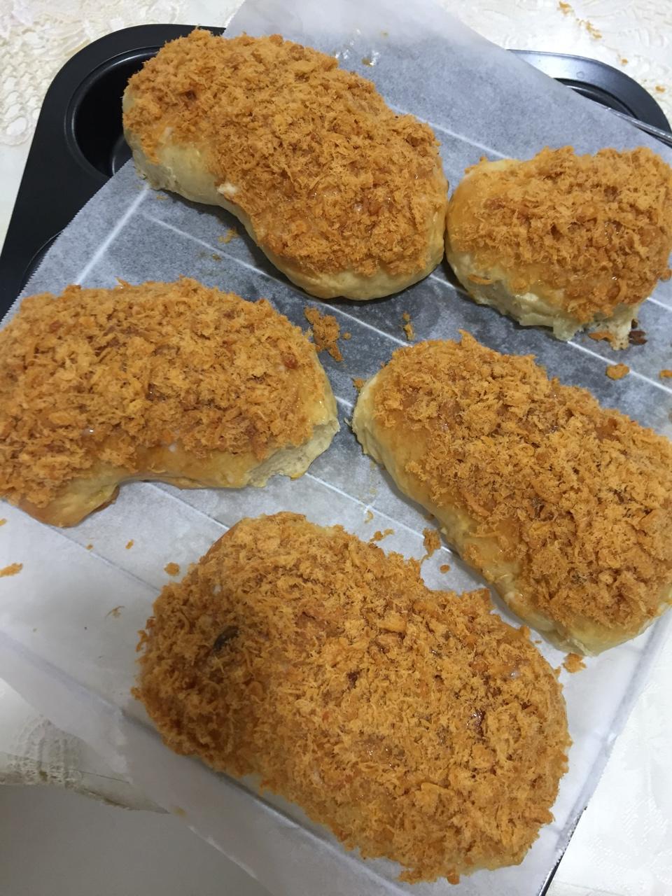 超软超美味的肉松面包