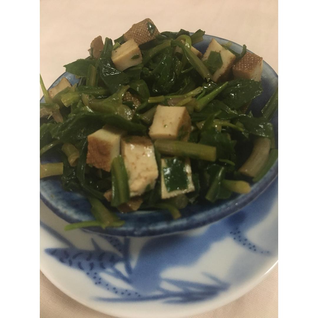 凉拌香干马兰头