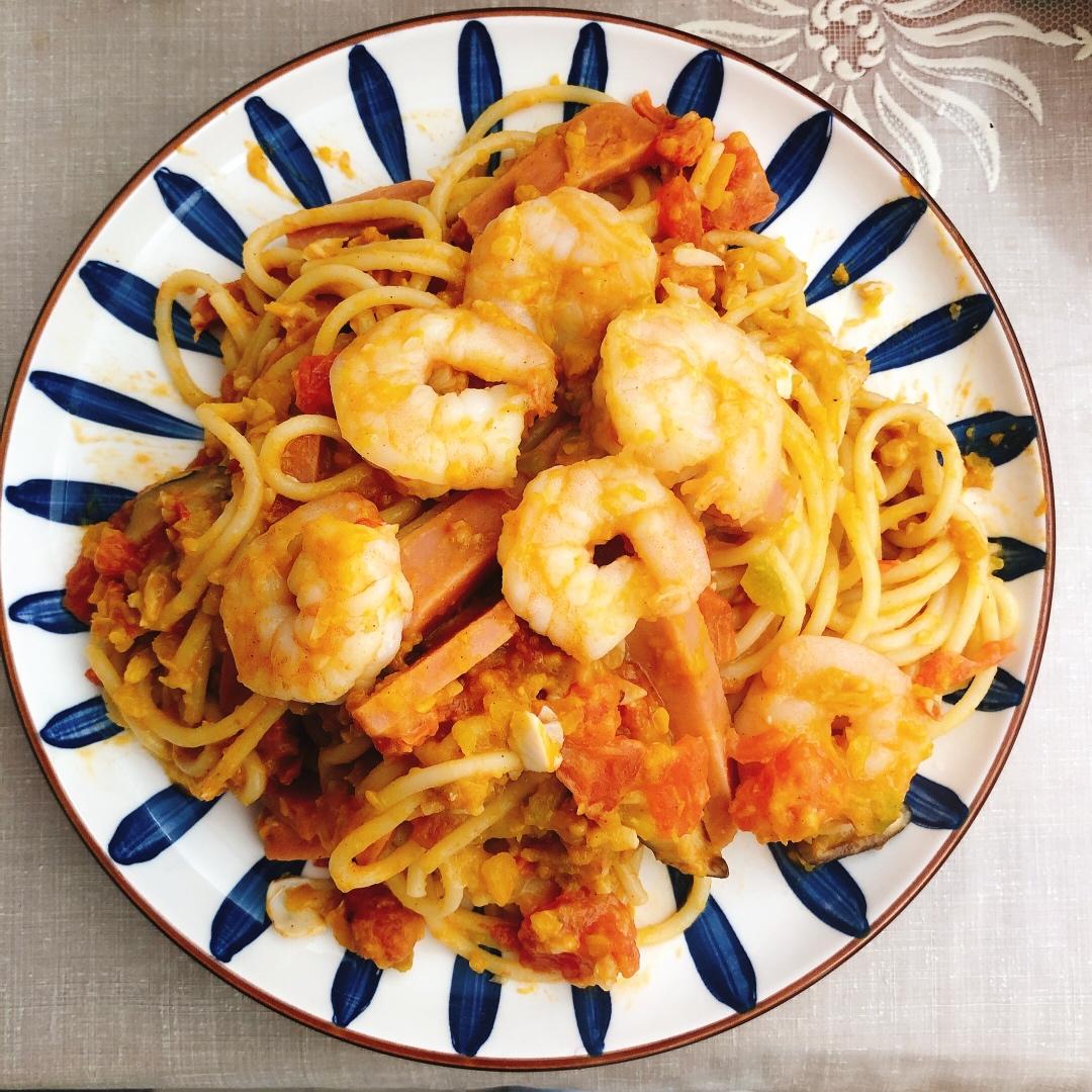 南瓜咸蛋黄虾仁意面