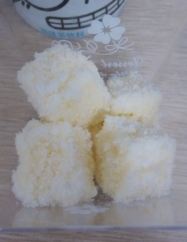 椰蓉牛奶小方