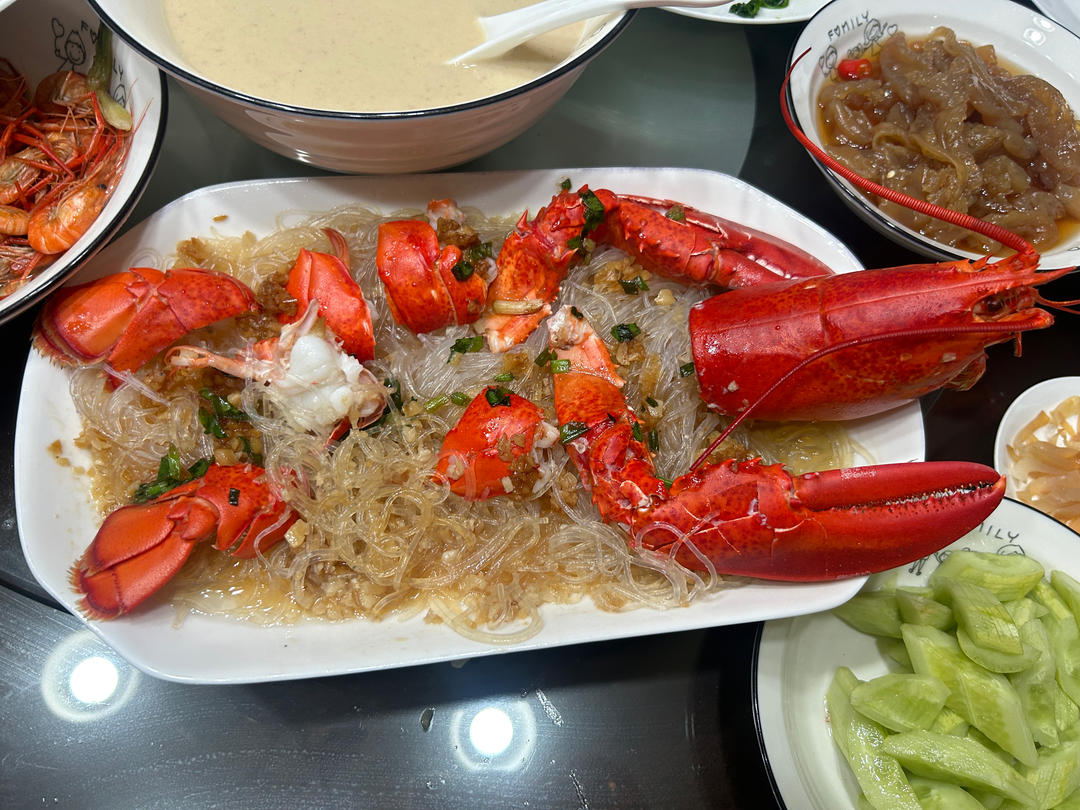 美味无敌的清蒸波士顿龙虾