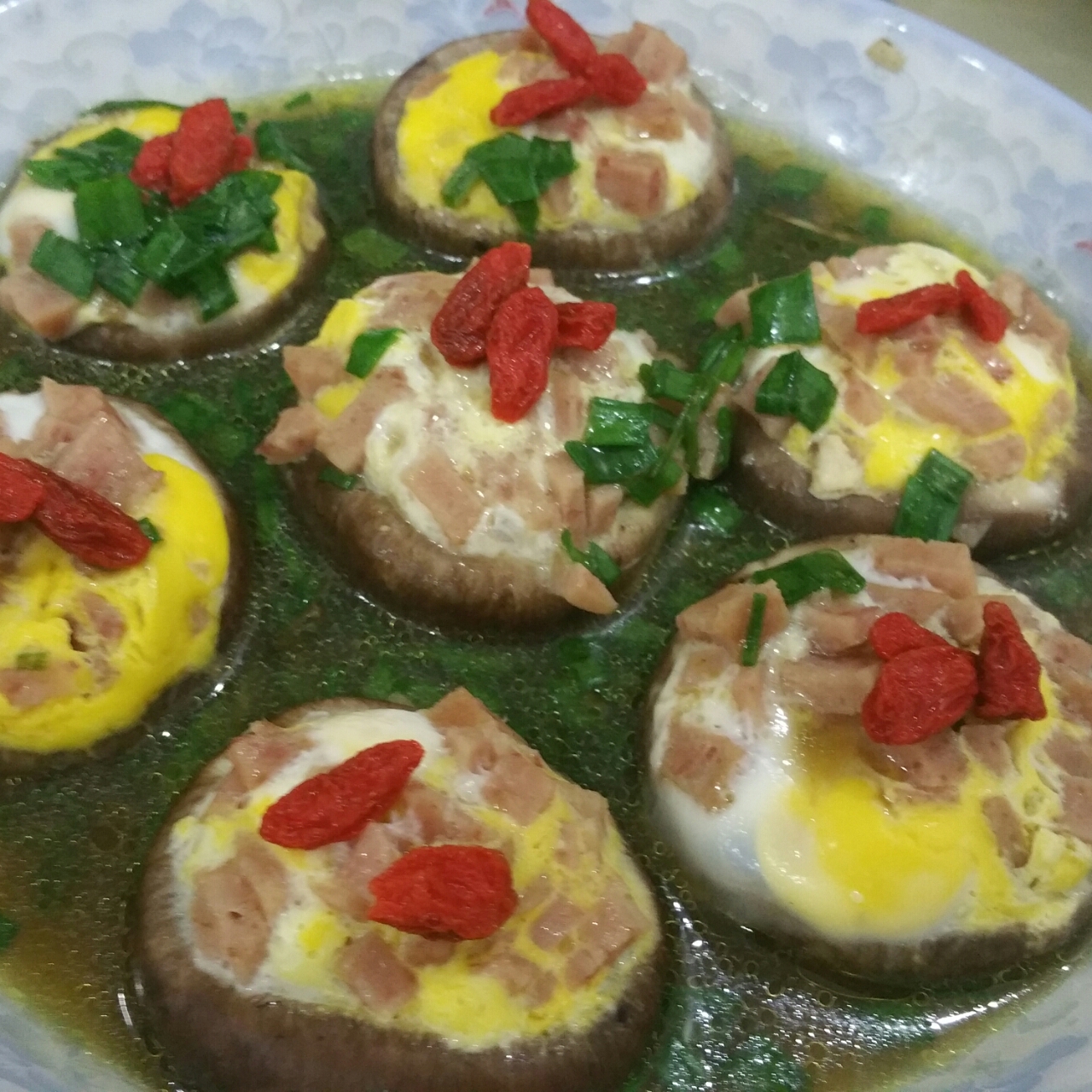 香菇肉末蒸鹌鹑蛋