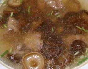 冬菇猪骨汤的做法