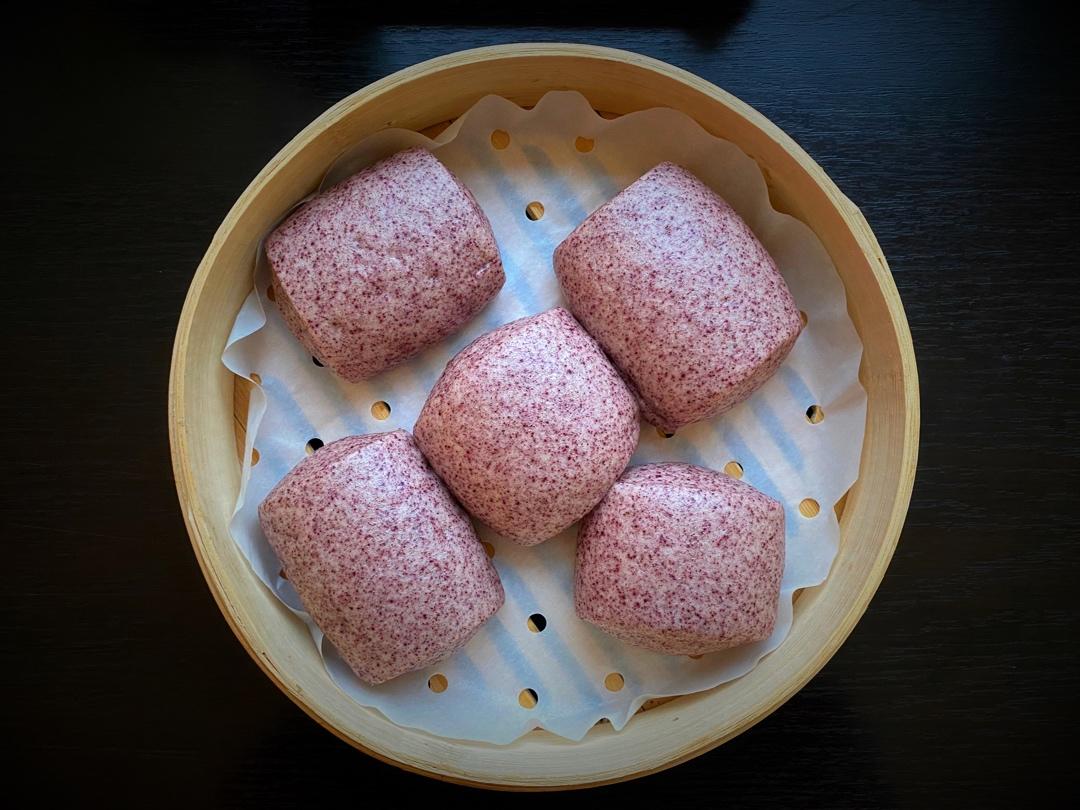 汤种黑米馒头