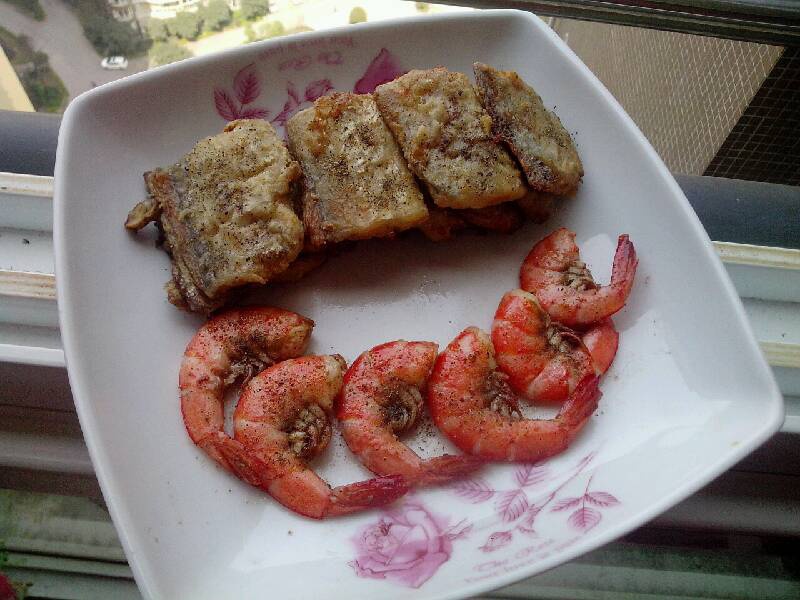 黑胡椒干煎带鱼
