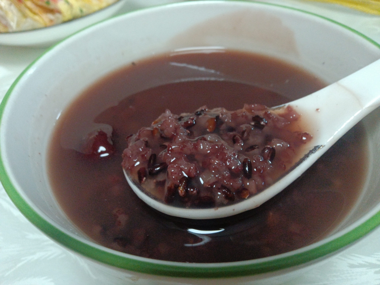 紫米红枣粥的做法
