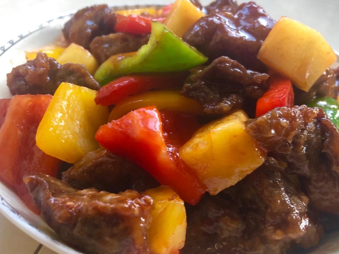菠萝咕噜肉