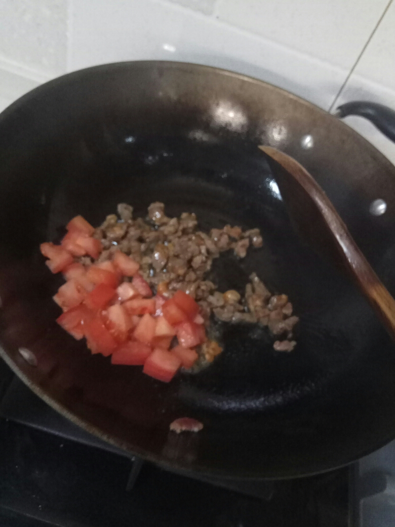 番茄黑椒牛肉意大利面的做法 步骤9