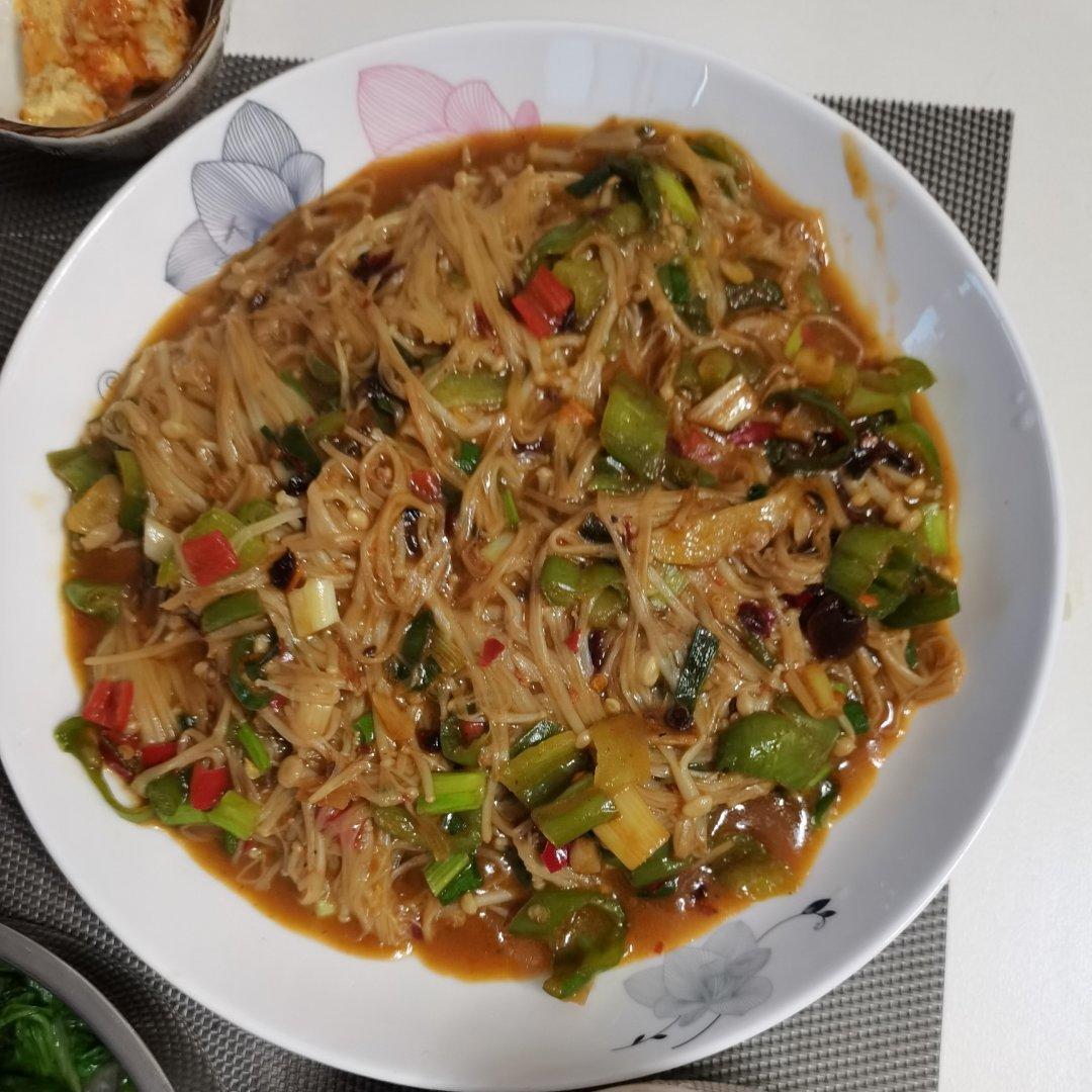 爆炒金针菇